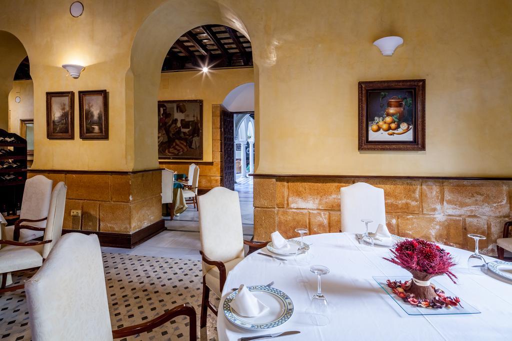 Palacio Marques De La Gomera Osuna Buitenkant foto